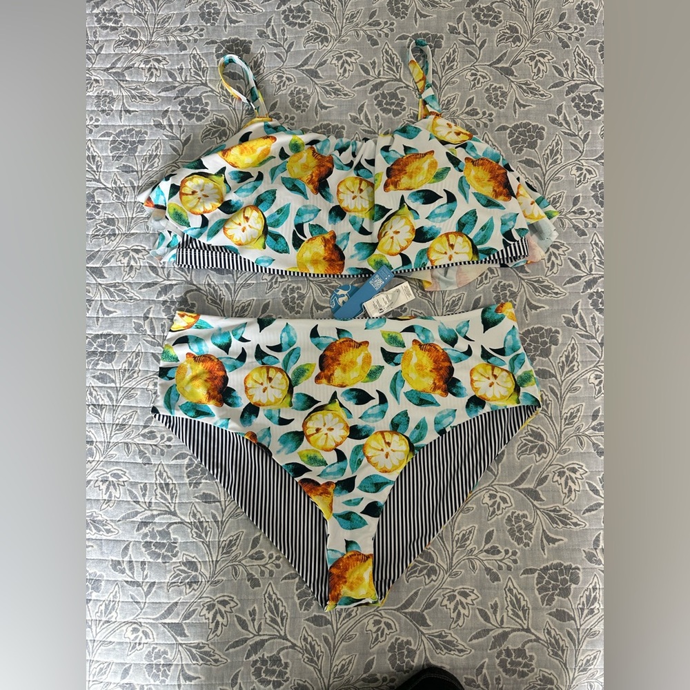 NWT Cup She Two-Piece - Reversible Bottoms!